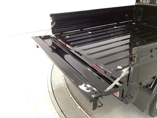 ハイゼットトラックジャンボエクストラ　５ＭＴ　ナビＴＶ　ＥＴＣ　荷台作業灯１年保証　ＭＴ車　ナビＴＶ　荷台作業灯　ＥＴＣ　前後コーナーセンサー　Ｂｌｕｅｔｏｏｔｈ　３方開　リアゲートチェーン　オートマチックハイビーム　ＬＥＤヘッドライト　アイドリングストップ　スマートキー（兵庫県）の中古車