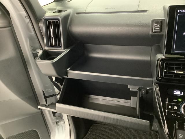 タントカスタムＲＳ　ターボ　９インチディスプレイオーディオ　ＵＳＢ１年保証　９インチディスプレイオーディオ　バックカメラ　両側電動スライドドア　前後コーナーセンサー　前席シートヒーター　ＵＳＢ　Ｂｌｕｅｔｏｏｔｈ　ＬＥＤヘッドライト　１５インチ純正アルミホイール（兵庫県）の中古車