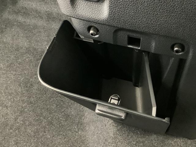 ムーヴキャンバスストライプスＧ　両側電動スライドドア　前席シートヒーター走行無制限１年保証　両側電動スライドドア　前後コーナーセンサー　前席シートヒーター　ホッとカップホルダー　オートマチックハイビーム　ＬＥＤヘッドライト　横滑り防止装置　スマートキー　置きラクボックス（兵庫県）の中古車