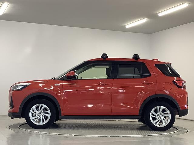 ロッキーX HEV 9インチディスプレイオーディオ ドラレコ ETC1年保証 9インチディスプレイオーディオ ドラレコ ETC2.0 全方位カメラ 前後コーナーセンサー ルーフキャリア USB Bluetooth オートマチックハイビーム 16インチ純正アルミホイール(兵庫県)の中古車