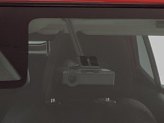 ロッキーX HEV 9インチディスプレイオーディオ ドラレコ ETC1年保証 9インチディスプレイオーディオ ドラレコ ETC2.0 全方位カメラ 前後コーナーセンサー ルーフキャリア USB Bluetooth オートマチックハイビーム 16インチ純正アルミホイール(兵庫県)の中古車