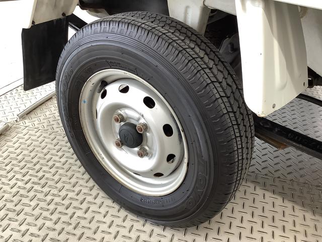 ハイゼットトラックエアコン・パワステ　スペシャル　４ＷＤ　５ＭＴ　禁煙　３方開走行無制限１年保証　ゲートプロテクター　４ＷＤ　ＭＴ車　禁煙車　３方開　ドアバイザー　ラジオ　ラバーフロアマット　マニュアルエアコン　スペアタイヤ　パワーステアリング　マッドガード　衝突安全ボディ（兵庫県）の中古車