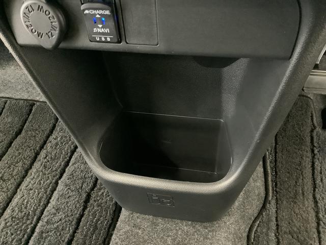 ムーヴキャンバスＸメイクアップリミテッド　ＳＡIII　禁煙車　ワンオーナー１年保証　禁煙車　ワンオーナー　ナビＴＶ　全方位カメラ　両側電動スライドドア　ＤＶＤ　ＵＳＢ　Ｂｌｕｅｔｏｏｔｈ　オートマチックハイビーム　アイドリングストップ　プッシュスタート　横滑り防止装置（兵庫県）の中古車