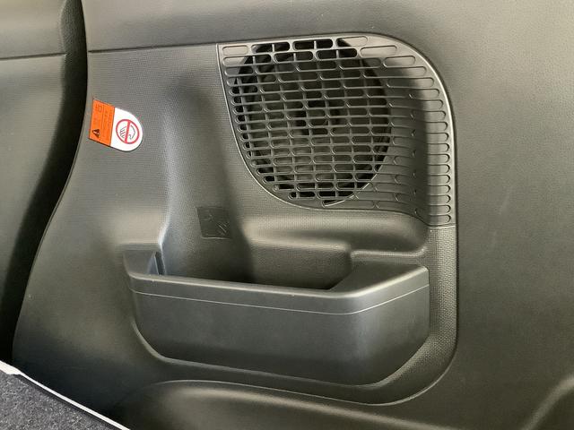 ムーヴキャンバスＸメイクアップリミテッド　ＳＡIII　禁煙車　ワンオーナー１年保証　禁煙車　ワンオーナー　ナビＴＶ　全方位カメラ　両側電動スライドドア　ＤＶＤ　ＵＳＢ　Ｂｌｕｅｔｏｏｔｈ　オートマチックハイビーム　アイドリングストップ　プッシュスタート　横滑り防止装置（兵庫県）の中古車