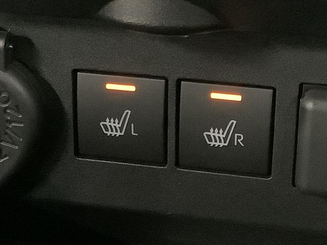 ロッキープレミアムG HEV ワンオーナー クルコン シートヒーター走行無制限1年保証 前後コーナーセンサー ワンオーナー アダプティブクルーズコントロール シートヒーター オートマチックハイビーム LEDヘッドライト スマートペダル 17インチ純正アルミホイール(兵庫県)の中古車