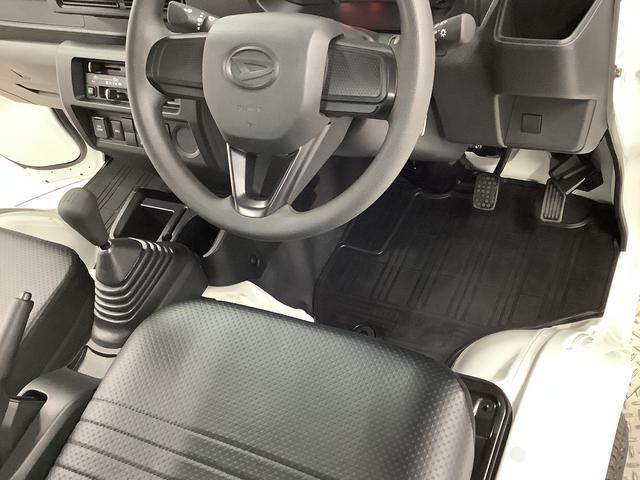 ハイゼットトラックスタンダード　４ＷＤ　５ＭＴ　前後コーナーセンサー　ラジオ走行無制限１年保証　前後コーナーセンサー　４ＷＤ　ＭＴ車　３方開　ゲートプロテクター　アイドリングストップ　横滑り防止装置　オートライト　ヘッドライトレベライザー　アクセサリーソケット　ラジオ（兵庫県）の中古車