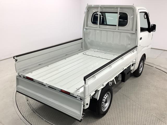 ハイゼットトラックスタンダード　４ＷＤ　５ＭＴ　前後コーナーセンサー　ラジオ走行無制限１年保証　前後コーナーセンサー　４ＷＤ　ＭＴ車　３方開　ゲートプロテクター　アイドリングストップ　横滑り防止装置　オートライト　ヘッドライトレベライザー　アクセサリーソケット　ラジオ（兵庫県）の中古車