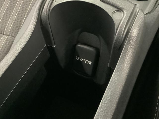 アクアZ 10.5インチナビ ETC 全方位カメラ 100V電源1年保証 10.5インチナビTV ETC 全方位カメラ 衝突軽減ブレーキ 100V電源 ブラインドスポットモニター レーダークルーズコントロール USB接続 シートヒーター 16インチアルミホイール(兵庫県)の中古車