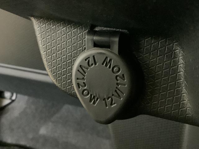 タントファンクロスターボ　両側電動スライドドア　前席シートヒーター走行無制限１年保証　両側電動スライドドア　前後コーナーセンサー　前席シートヒーター　ルーフレール　オートマチックハイビーム　ＬＥＤヘッドライト　オートブレーキホールド　１５インチ純正アルミホイール（兵庫県）の中古車