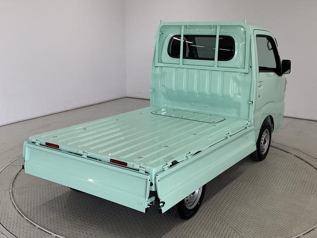 ハイゼットトラックスタンダード 4WD CVT 前後コーナーセンサー ラジオ走行無制限1年保証 前後コーナーセンサー 4WD CVT車 3方開 アイドリングストップ 横滑り防止装置 ヘッドライトレベライザー アクセサリーソケット スペアタイヤ ラジオ マニュアルエアコン(兵庫県)の中古車