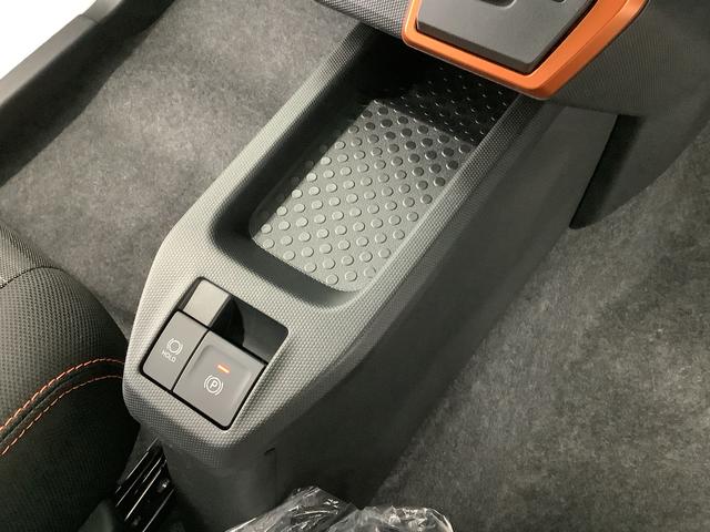 タフトG 9インチディスプレイオーディオ バックカメラ クルコン1年保証 9インチディスプレイオーディオ バックカメラ アダプティブクルーズコントロール 前後コーナーセンサー 前席シートヒーター USB HDMI スカイフィールトップ 15インチ純正アルミホイール(兵庫県)の中古車