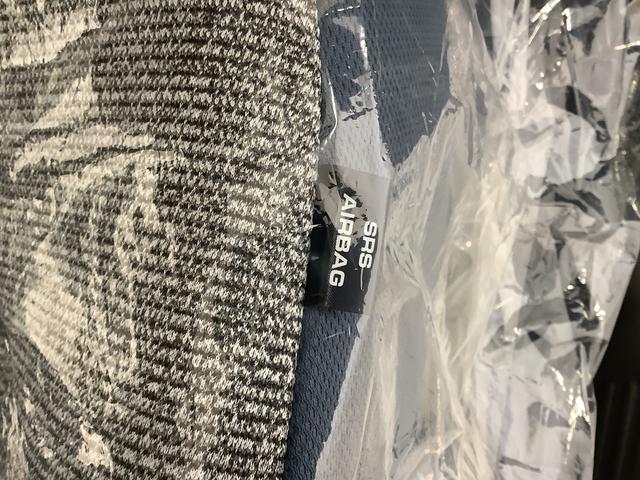 ムーヴキャンバスストライプスX 両側電動スライドドア 前後コーナーセンサー走行無制限1年保証 両側電動スライドドア 前後コーナーセンサー オートマチックハイビーム アイドリングストップ プッシュスタート 横滑り防止装置 オートエアコン ヘッドライトレベライザー ベンチシート(兵庫県)の中古車