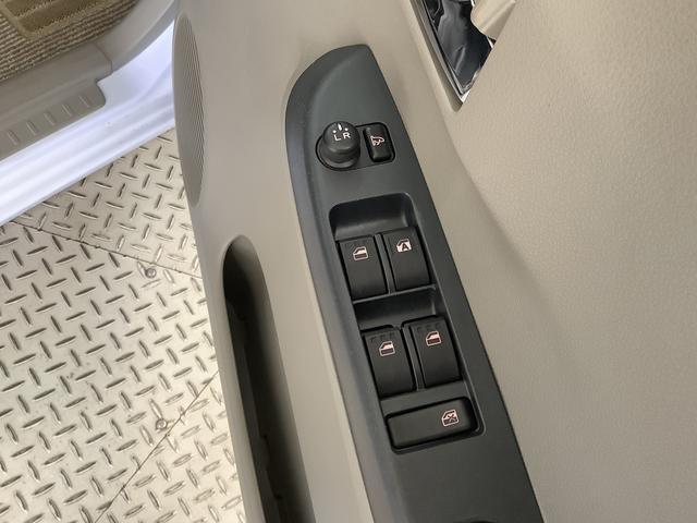 ミライースＧ　１オーナー　ナビＴＶ　キーレスエントリー　オートエアコン走行無制限１年保証　キーレスエントリー　ワンオーナー　ナビＴＶ　ＤＶＤ　アイドリングストップ　横滑り防止装置　オートエアコン　ドアバイザー　ヘッドライトレベライザー　１４インチ純正アルミホイール（兵庫県）の中古車