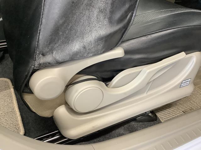 ミライースＧ　１オーナー　ナビＴＶ　キーレスエントリー　オートエアコン走行無制限１年保証　キーレスエントリー　ワンオーナー　ナビＴＶ　ＤＶＤ　アイドリングストップ　横滑り防止装置　オートエアコン　ドアバイザー　ヘッドライトレベライザー　１４インチ純正アルミホイール（兵庫県）の中古車