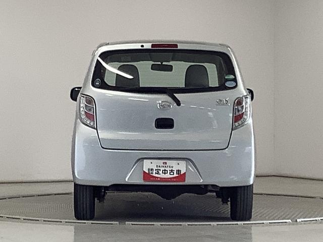 ミライースＬｆ　ＳＡ　４ＷＤ　禁煙車　ＣＤオーディオ　キーレス走行無制限１年保証　アイドリングストップ　４ＷＤ　禁煙車　ＣＤオーディオ　キーレスエントリー　ドアバイザー　ヘッドライトレベライザー　アクセサリーソケット　マニュアルエアコン　デジタルメーター（兵庫県）の中古車