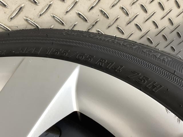 ミライースＬｆ　ＳＡ　４ＷＤ　禁煙車　ＣＤオーディオ　キーレス走行無制限１年保証　アイドリングストップ　４ＷＤ　禁煙車　ＣＤオーディオ　キーレスエントリー　ドアバイザー　ヘッドライトレベライザー　アクセサリーソケット　マニュアルエアコン　デジタルメーター（兵庫県）の中古車