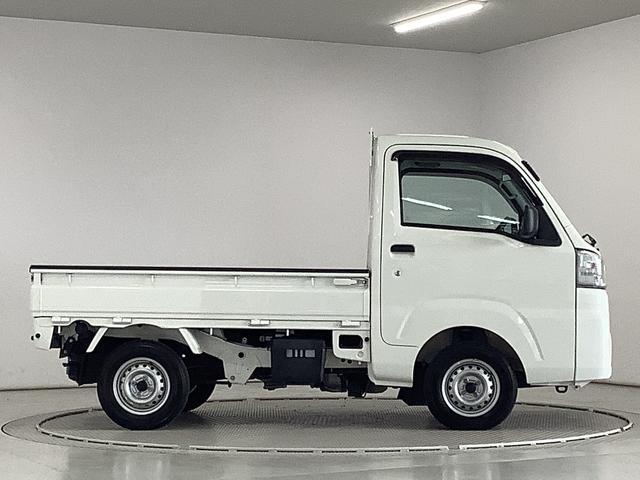 ハイゼットトラックスタンダード 4WD 5MT ETC リアゲートチェーン走行無制限1年保証 4WD MT ETC 3方開 ゲートプロテクター リアゲートチェーン ドアバイザー ヘッドライトレベライザー ラジオ アクセサリーソケット マニュアルエアコン スペアタイヤ(兵庫県)の中古車