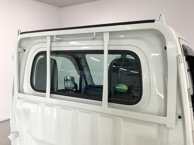 ハイゼットトラックスタンダード 4WD 5MT ETC リアゲートチェーン走行無制限1年保証 4WD MT ETC 3方開 ゲートプロテクター リアゲートチェーン ドアバイザー ヘッドライトレベライザー ラジオ アクセサリーソケット マニュアルエアコン スペアタイヤ(兵庫県)の中古車