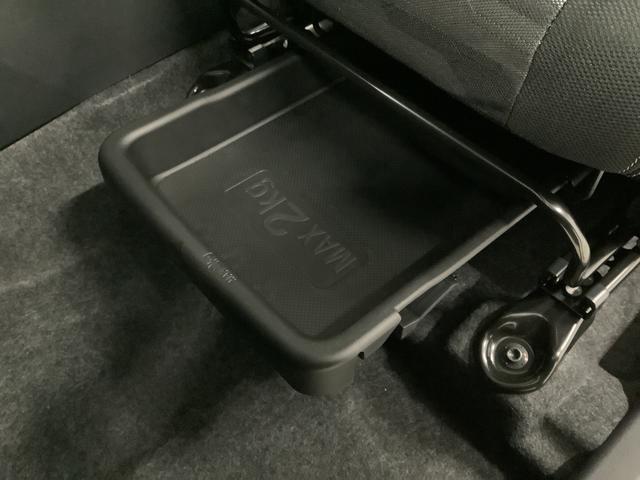 タフトＧ　ダーククロムベンチャー　クルコン　前後コーナーセンサー走行無制限１年保証　前後コーナーセンサー　アダプティブクルーズコントロール　前席シートヒーター　オートマチックハイビーム　オートブレーキホールド　スカイフィールトップ　１５インチ純正アルミホイール（兵庫県）の中古車