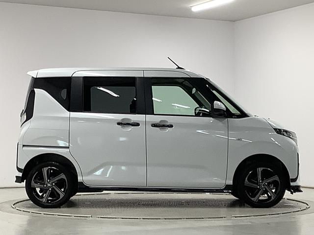 ムーヴＲＳ　ターボ　４ＷＤ　９インチディスプレイオーディオ　ＵＳＢ１年保証　９インチディスプレイオーディオ　４ＷＤ　ドラレコ　バックカメラ　両側電動スライドドア　前後コーナーセンサー　ダンディスポーツスタイル　ＵＳＢ　Ｑｉワイヤレス充電　１５インチ純正アルミホイール（兵庫県）の中古車