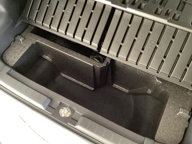 ムーヴＧ　片側電動スライド　オートブレーキホールド　ワイヤレス充電走行無制限１年保証　片側電動スライドドア　前後コーナーセンサー　ワイヤレス充電器　オートマチックハイビーム　ＬＥＤヘッドライト　横滑り防止装置　オートブレーキホールド　１４インチ純正アルミホイール（兵庫県）の中古車