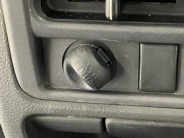 ミニキャブトラックM 5MT ナビTV ETC 3方開 ゲートプロテクター走行無制限1年保証 ゲートプロテクター 5速MT車 ナビTV ETC 3方開 Bluetooth ヘッドライトレベライザー アクセサリーソケット スペアタイヤ バッテリーカバー マッドガード(兵庫県)の中古車