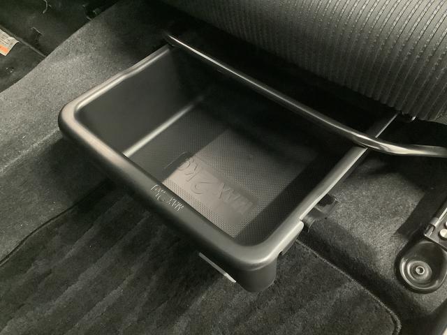 ムーヴカスタム XリミテッドII SAIII ナビ 全方位カメラ走行無制限1年保証 ナビ 全方位カメラ 運転席シートヒーター ワンセグTV オートマチックハイビーム LEDヘッドライト アイドリングストップ プッシュスタート 14インチ純正アルミホイール(兵庫県)の中古車