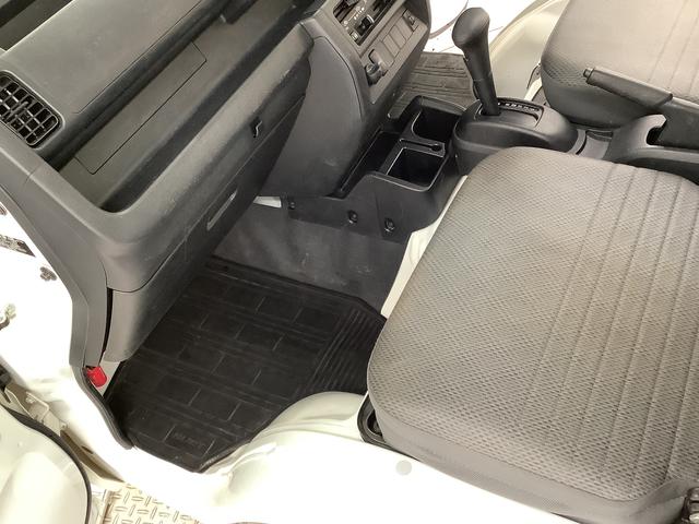 ハイゼットトラックスタンダード　４ＷＤ　ＡＴ　３方開　ドアバイザー　ラジオ走行無制限１年保証　４ＷＤ　ドアバイザー　ＡＴ車　３方開　ヘッドライトレベライザー　ラジオ　アクセサリーソケット　マニュアルエアコン　スペアタイヤ　パッテリーカバー　ラバーフロアマット（兵庫県）の中古車