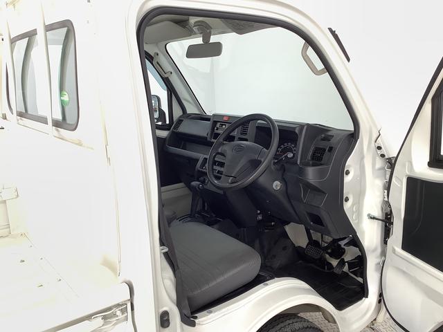 ハイゼットトラックスタンダード　４ＷＤ　ＡＴ　３方開　ドアバイザー　ラジオ走行無制限１年保証　４ＷＤ　ドアバイザー　ＡＴ車　３方開　ヘッドライトレベライザー　ラジオ　アクセサリーソケット　マニュアルエアコン　スペアタイヤ　パッテリーカバー　ラバーフロアマット（兵庫県）の中古車