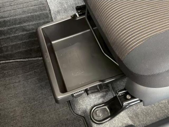 デイズハイウェイスター　Ｊ　禁煙車　ナビＴＶ　ＥＴＣ　バックカメラ１年保証　禁煙車　ナビＴＶ　バックカメラ　ＥＴＣ　衝突軽減ブレーキ　ＨＩＤヘッドライト　キーレスエントリー　横滑り防止装置　オートライト　ＵＳＢ接続　電動格納ドアミラー　１４インチアルミホイール（兵庫県）の中古車