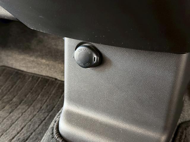 デイズハイウェイスター　Ｊ　禁煙車　ナビＴＶ　ＥＴＣ　バックカメラ１年保証　禁煙車　ナビＴＶ　バックカメラ　ＥＴＣ　衝突軽減ブレーキ　ＨＩＤヘッドライト　キーレスエントリー　横滑り防止装置　オートライト　ＵＳＢ接続　電動格納ドアミラー　１４インチアルミホイール（兵庫県）の中古車