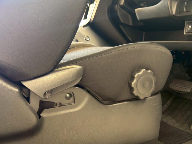 デイズハイウェイスター　Ｊ　禁煙車　ナビＴＶ　ＥＴＣ　バックカメラ１年保証　禁煙車　ナビＴＶ　バックカメラ　ＥＴＣ　衝突軽減ブレーキ　ＨＩＤヘッドライト　キーレスエントリー　横滑り防止装置　オートライト　ＵＳＢ接続　電動格納ドアミラー　１４インチアルミホイール（兵庫県）の中古車