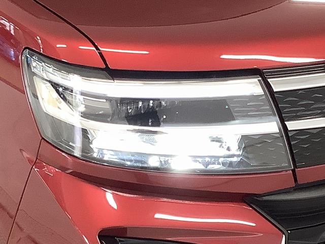 タントカスタムＸ　４ＷＤ　両側電動スライドドア　コーナーセンサー走行無制限１年保証　両側電動スライドドア　４ＷＤ　前後コーナーセンサー　前席シートヒーター　オートマチックハイビーム　ＬＥＤヘッドライト　横滑り防止装置　スマートキー　１４インチ純正アルミホイール（兵庫県）の中古車