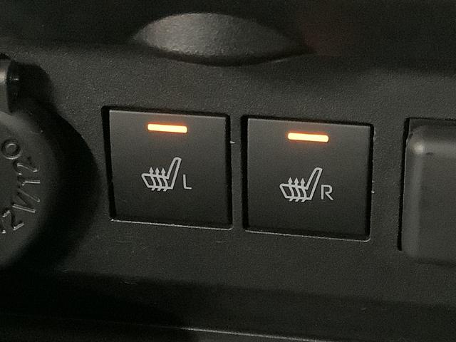 ロッキープレミアムＧ　ＨＥＶ　ワンオーナー　クルコン　シートヒーター走行無制限１年保証　前後コーナーセンサー　ワンオーナー　アダプティブクルーズコントロール　前席シートヒーター　オートマチックハイビーム　ＬＥＤヘッドライト　スマートキー　１７インチ純正アルミホイール（兵庫県）の中古車