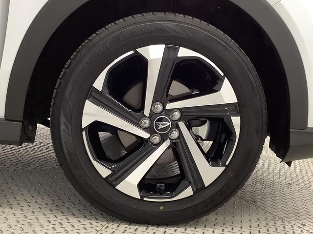 ロッキープレミアムＧ　ＨＥＶ　ワンオーナー　クルコン　シートヒーター走行無制限１年保証　前後コーナーセンサー　ワンオーナー　アダプティブクルーズコントロール　前席シートヒーター　オートマチックハイビーム　ＬＥＤヘッドライト　スマートキー　１７インチ純正アルミホイール（兵庫県）の中古車