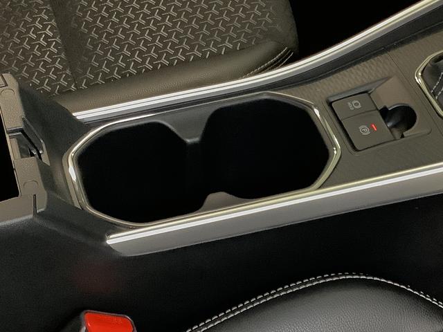 ロッキープレミアムＧ　ＨＥＶ　ワンオーナー　クルコン　シートヒーター走行無制限１年保証　前後コーナーセンサー　ワンオーナー　アダプティブクルーズコントロール　前席シートヒーター　オートマチックハイビーム　ＬＥＤヘッドライト　スマートキー　１７インチ純正アルミホイール（兵庫県）の中古車