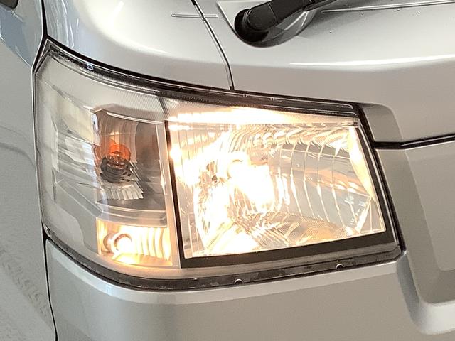 ハイゼットトラックスタンダード 4WD CVT 前後コーナーセンサー ラジオ走行無制限1年保証 前後コーナーセンサー 4WD CVT車 3方開 ゲートプロテクター オートマチックハイビーム アイドリングストップ 横滑り防止装置 オートライト ヘッドライトレベライザー ラジオ(兵庫県)の中古車