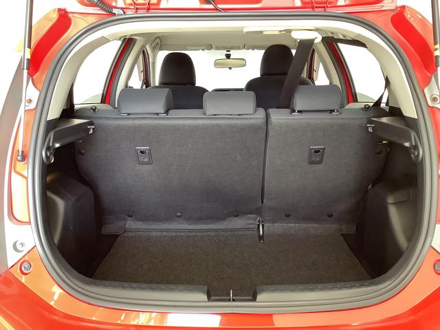 アクアＳ　禁煙　ワンオーナー　ナビＴＶ　ＥＴＣ　ＬＥＤヘッドライト１年保証　禁煙車　ワンオーナー　ＥＴＣ　ＤＶＤ　Ｂｌｕｅｔｏｏｔｈ　ＨＩＤヘッドライト　ヘッドライトウォッシャー　プッシュスタート　オートライト　オートエアコン　ドアバイザー　１６インチアルミホイール（兵庫県）の中古車