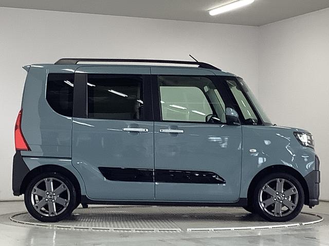 タントファンクロスターボ　９インチディスプレイオーディオ　ＨＤＭＩ１年保証　９インチディスプレイオーディオ　バックカメラ　両側電動スライドドア　前後コーナーセンサー　前席シートヒーター　ルーフレール　ＨＤＭＩ　オートマチックハイビーム　１５インチ純正アルミホイール（兵庫県）の中古車