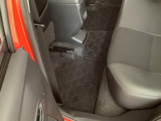 ロッキープレミアム　ターボ　禁煙　１オーナー　ディスプレイオーディオ１年保証　９インチディスプレイオーディオ　禁煙　１オーナー　ドラレコ　ＥＴＣ　バックカメラ　アダプティブクルーズコントロール　コーナーセンサー　ブラインドスポットモニター　１７インチ純正アルミホイール（兵庫県）の中古車