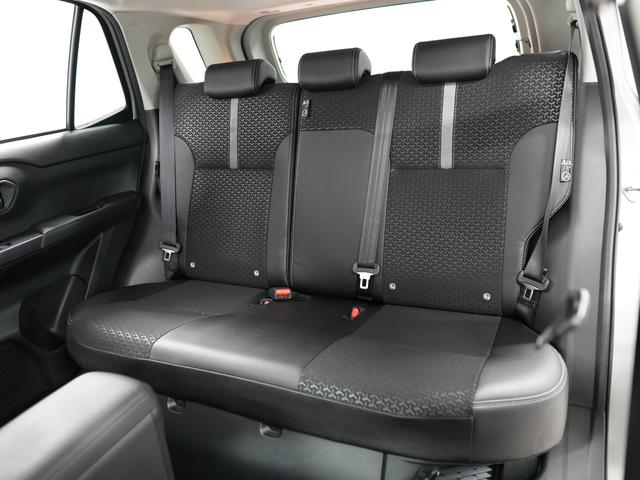 ロッキープレミアムＧ　ＨＥＶ　１オーナー　クルコン　コーナーセンサー走行無制限１年保証　前後コーナーセンサー　ワンオーナー　アダプティブクルーズコントロール　前席シートヒーター　オートマチックハイビーム　ＬＥＤヘッドライト　スマートキー　１７インチ純正アルミホイール（兵庫県）の中古車