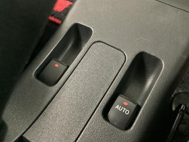 コペンローブ S 1オーナー ナビ ドラレコ ETC バックカメラ1年保証 純正ナビTV ドラレコ ETC バックカメラ パドルシフト ターボ ビルシュタイン製ショックアブソーバー MOMO製本革巻きステアリングホイール Bluetooth シートヒーター(兵庫県)の中古車