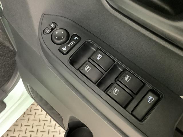 タントX 片側電動スライド 前後コーナーセンサー シートヒーター走行無制限1年保証 片側電動スライドドア 前後コーナーセンサー 前席シートヒーター オートハイビーム USBチャージャー オートブレーキホールド プッシュスタート オートライト 衝突軽減ブレーキ(兵庫県)の中古車