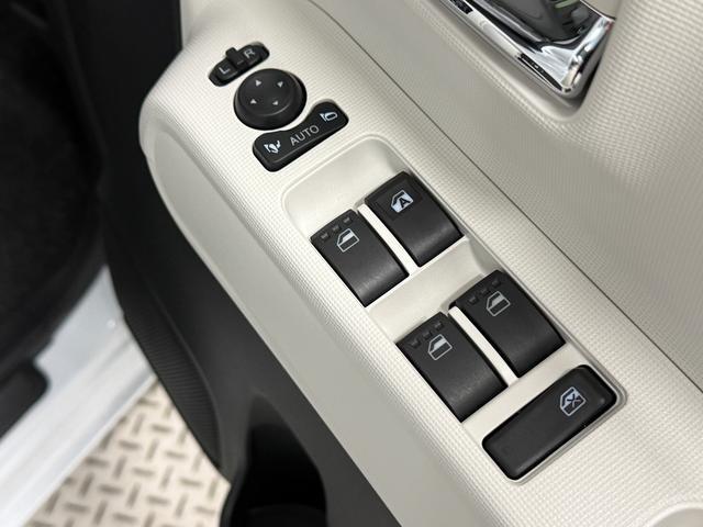 ムーヴキャンバスストライプスＧターボ　９インチディスプレイオーディオ　ＵＳＢ１年保証　９インチディスプレイオーディオ　パノラマモニター　アダプティブクルーズコントロール　両側電動スライドドア　前後コーナーセンサー　前席シートヒーター　ホッとカップホルダー　Ｑｉワイヤレス充電（兵庫県）の中古車