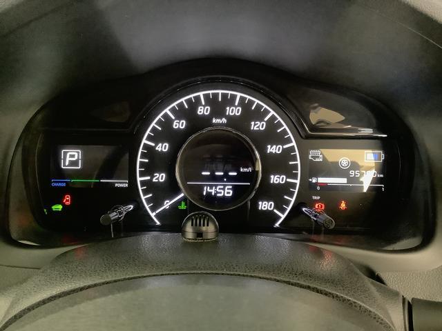 ノートｅ−パワー　メダリスト　禁煙車　ナビＴＶ　ドラレコ　ＥＴＣ１年保証　禁煙　ナビ　アラウンドビューモニター　ドラレコ　ＥＴＣ　アダプティブクルーズコントロール　コーナーセンサー　ＴＶ　　Ｂｌｕｅｔｏｏｔｈ　インテリジェントルームミラー　１５インチアルミホイール（兵庫県）の中古車