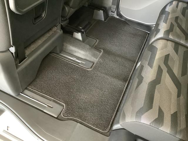 タントファンクロスターボ 4WD 1オーナー 両側電動スライドドア走行無制限1年保証 4WD ワンオーナー 両側電動スライドドア 前後コーナーセンサー 前席シートヒーター ルーフレール オートマチックハイビーム LEDヘッドライト 15インチ純正アルミホイール(兵庫県)の中古車