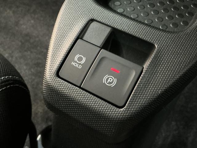 タフトG ダーククロムベンチャー 4WD クルコン シートヒーター走行無制限1年保証 前後コーナーセンサー 4WD アダプティブクルーズコントロール シートヒーター オートハイビーム オートブレーキホールド スカイフィールトップ 15インチ純正アルミホイール(兵庫県)の中古車