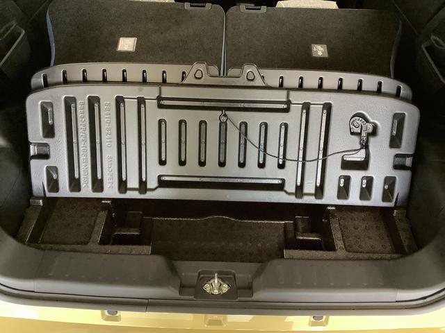 ムーヴキャンバスストライプスＧ　４ＷＤ　両側電動スライド　前席シートヒーター走行無制限１年保証　両側電動スライドドア　４ＷＤ　前後コーナーセンサー　前席シートヒーター　ホットカップホルダー　オートマチックハイビーム　ＬＥＤヘッドライト　プッシュスタート　横滑り防止装置（兵庫県）の中古車