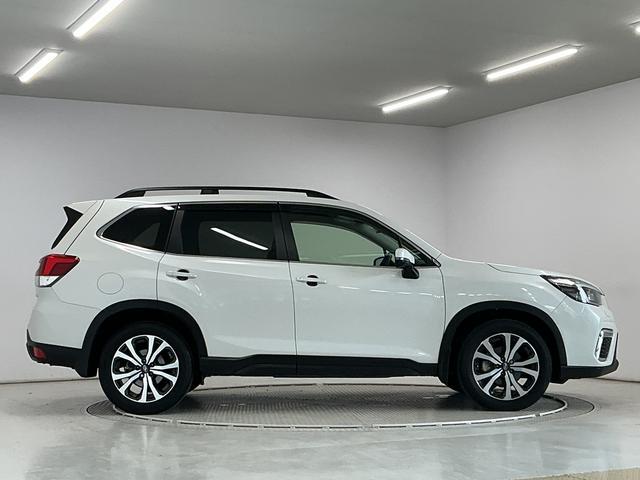 フォレスタープレミアム　４ＷＤ　ワンオーナー　８インチナビ　バックカメラ１年保証　ワンオーナー　８インチナビ　４ＷＤ　ドラレコ　ＥＴＣ　バックカメラ　アダプティブクルーズコントロール　コーナーセンサー　前後席シートヒーター　ステアリングヒーター　１８インチアルミホイール（兵庫県）の中古車