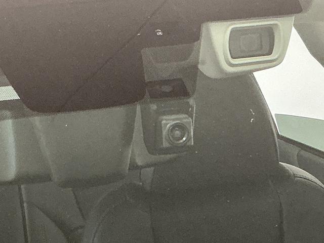 フォレスタープレミアム　４ＷＤ　ワンオーナー　８インチナビ　バックカメラ１年保証　ワンオーナー　８インチナビ　４ＷＤ　ドラレコ　ＥＴＣ　バックカメラ　アダプティブクルーズコントロール　コーナーセンサー　前後席シートヒーター　ステアリングヒーター　１８インチアルミホイール（兵庫県）の中古車